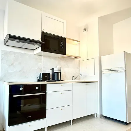 La Maison Coloree Proche De Paris Et Gare Du Nord, Parking Gratuit Lejlighed Romainville